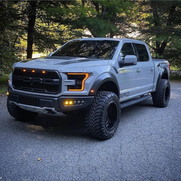 Mẹo Hay Từ CITY FORD: Giữ Xe Ford Của Bạn Luôn Như Mới!