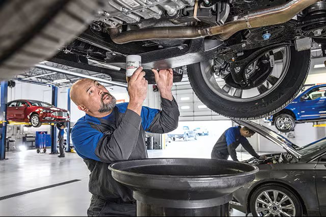 Đánh Giá Chi Tiết Dịch Vụ Bảo Dưỡng Ford Thủ Đức: Có Thật Sự Đáng Tiền?